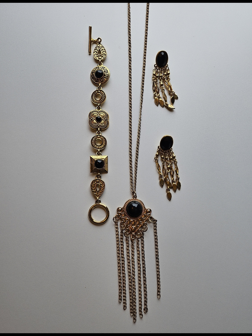 Gold-Tone Black Stone Vittorio Bracelet, Necklace, And Earring Set